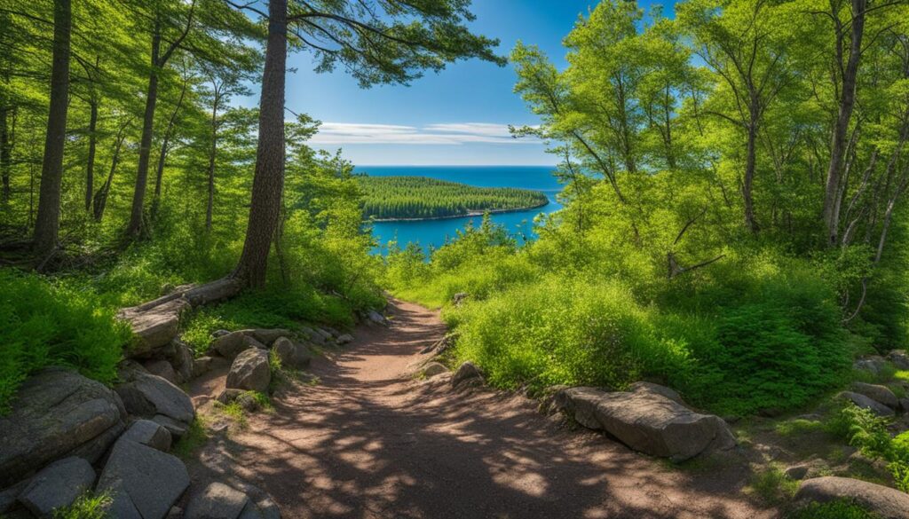 hiking trails near Lake Superior