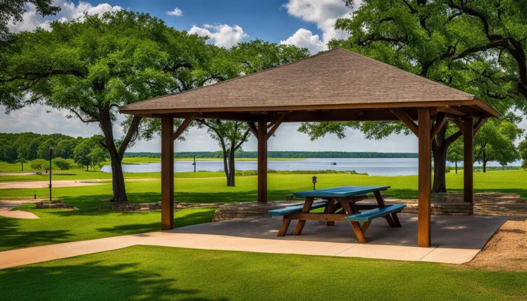 services and facilities at lake tawakoni state park