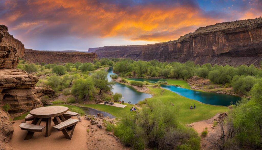 visitor information for sun lakes-dry falls state park